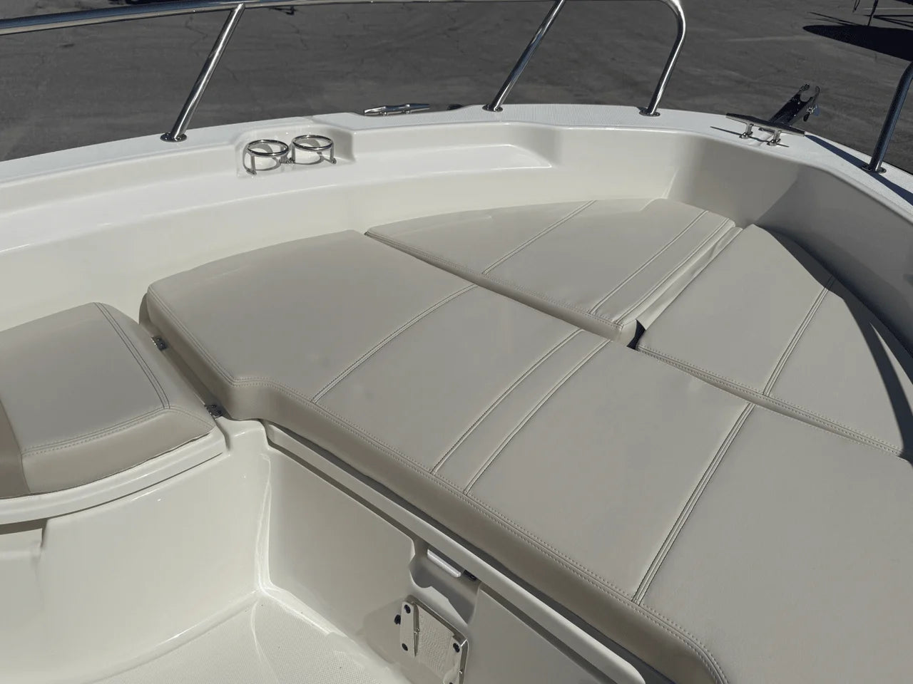 2026 Boston Whaler 250 Dauntless 25.0 feet, Panama City, FL #26