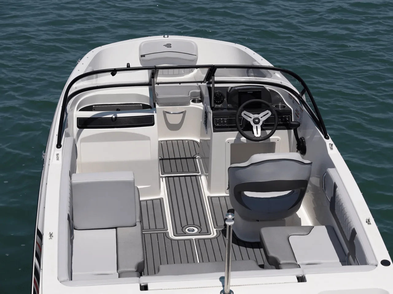 2025 Bayliner VR4 Outboard 19.0 feet, Inuvik, Northwest Territories #4