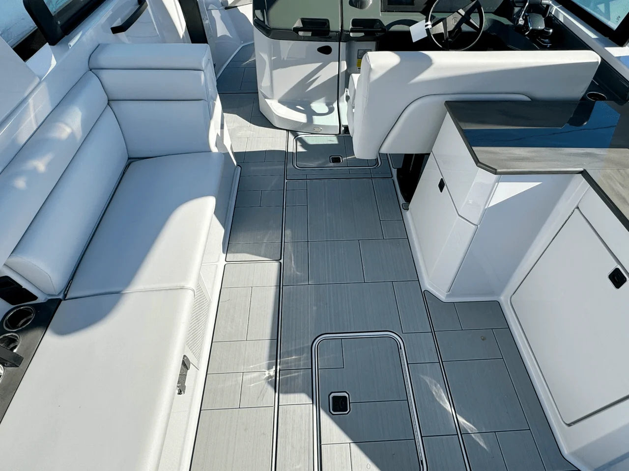 2024 Aviara AV32 Outboard 32.0 feet, Huntington, NY #12