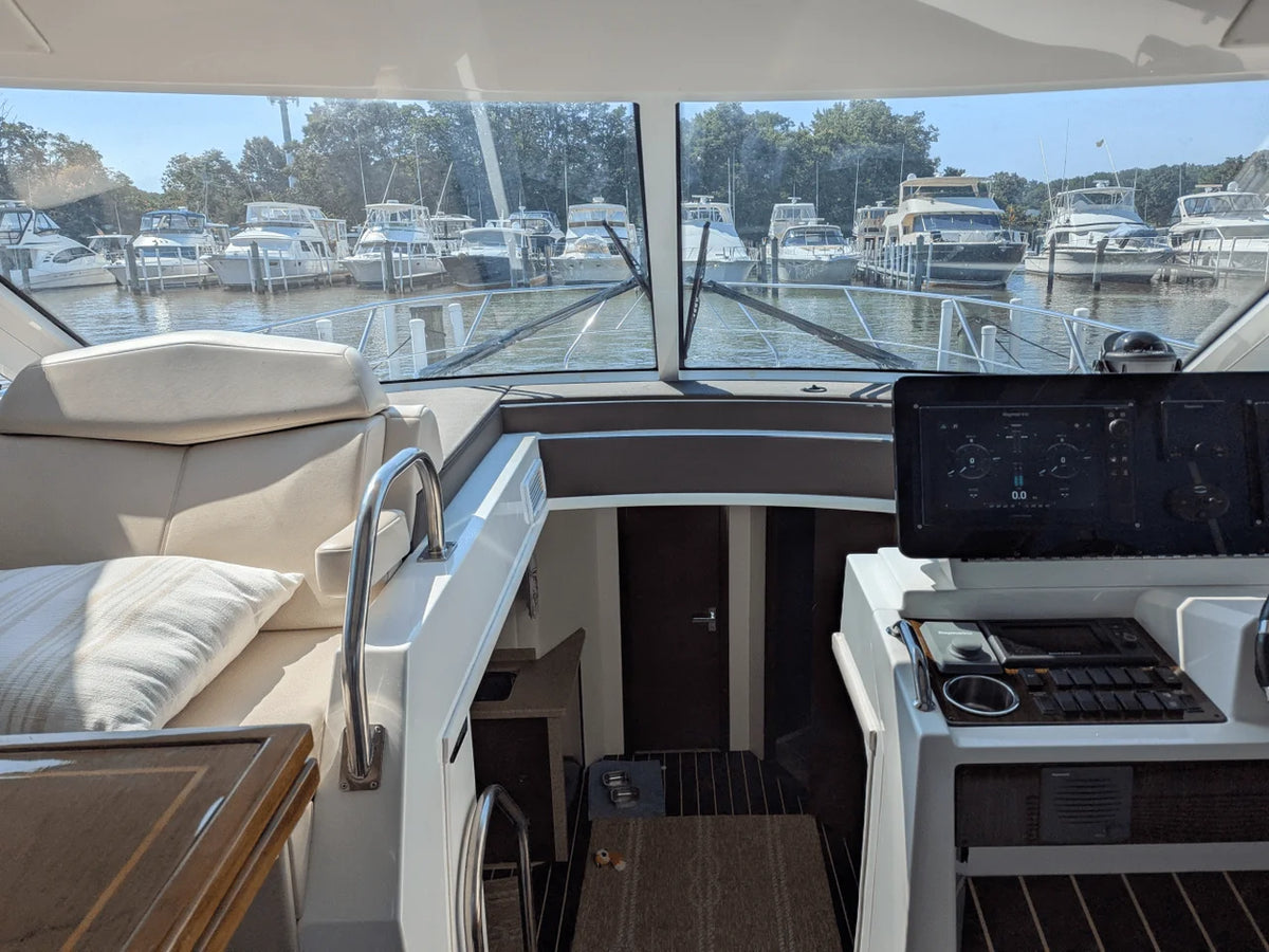 2013 Cruisers Yachts 48 CANTIUS 48.0 feet, Baltimore, MD #30