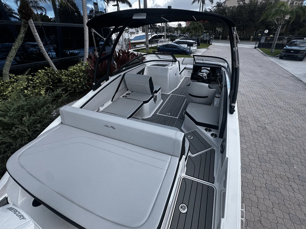 2026 Sea Ray SPX 210 Outboard 21.0 feet, Pompano Beach, Florida #8