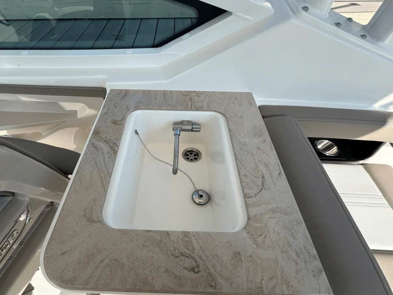 2026 Boston Whaler 280 Vantage 28.0 feet, Pensacola, Florida #21