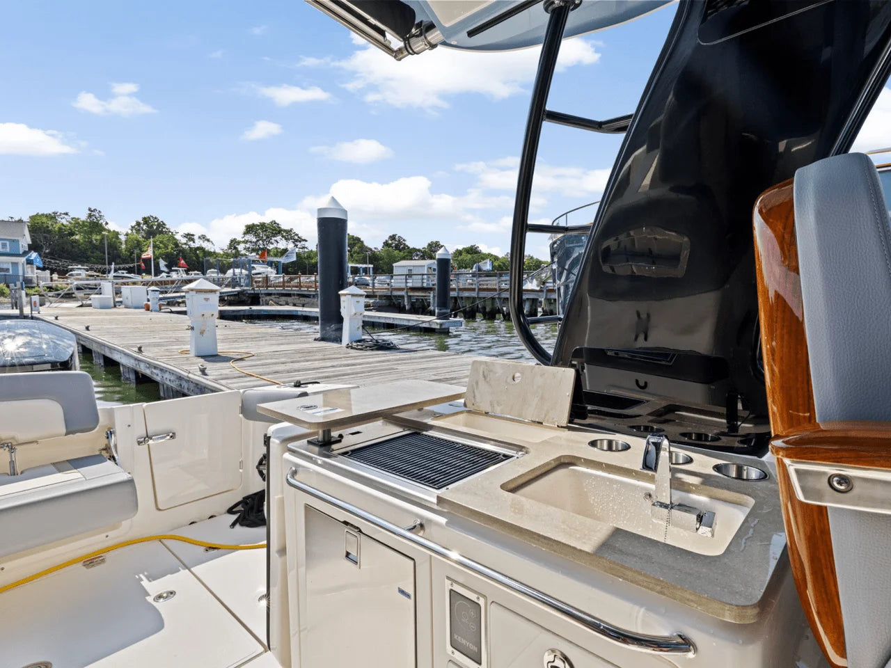 2025 Boston Whaler 380 Realm 38.0 feet, Quincy, MA #13