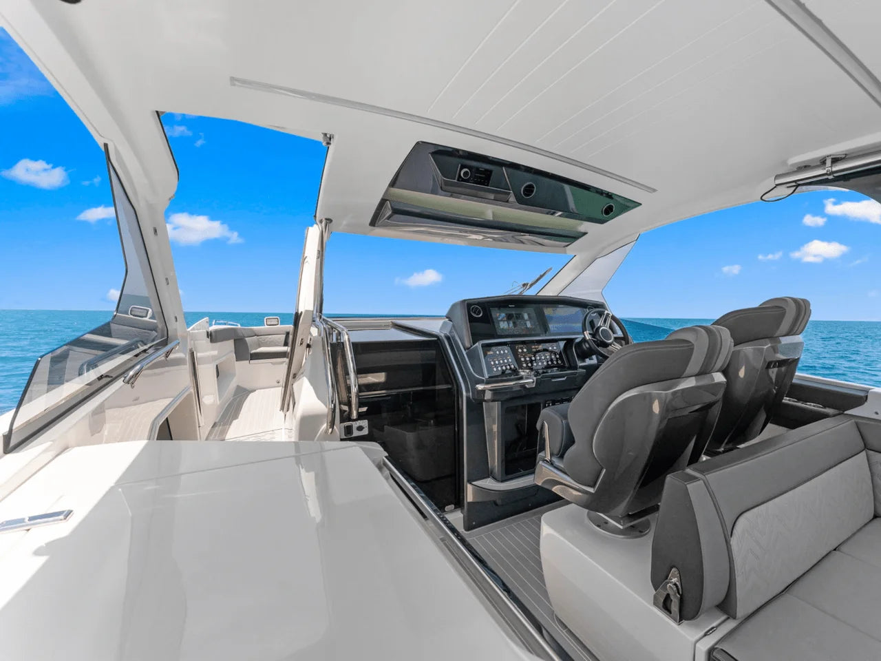 2024 Galeon 325 GTO 32.0 feet, Naples, Florida #27