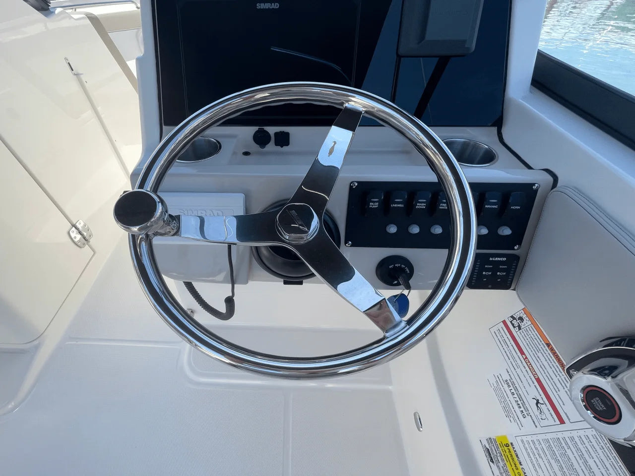 2025 Boston Whaler 210 Vantage 21.0 feet, Sarasota, Florida #22