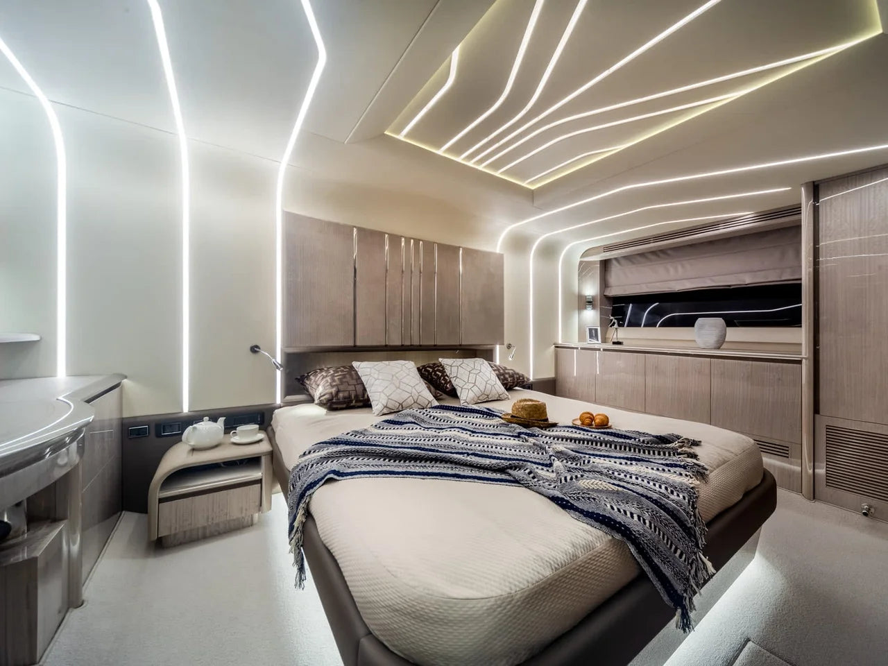 2026 Galeon 700 SKY 72.0 feet, Inuvik, Northwest Territories #57
