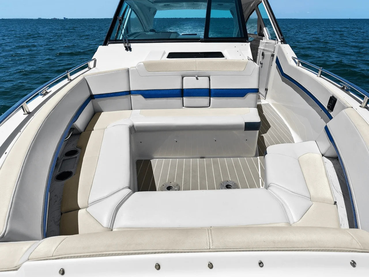 2019 Formula 400 SUPER SPORT CROSSOVER 40.0 feet, St Petersburg, FL #61