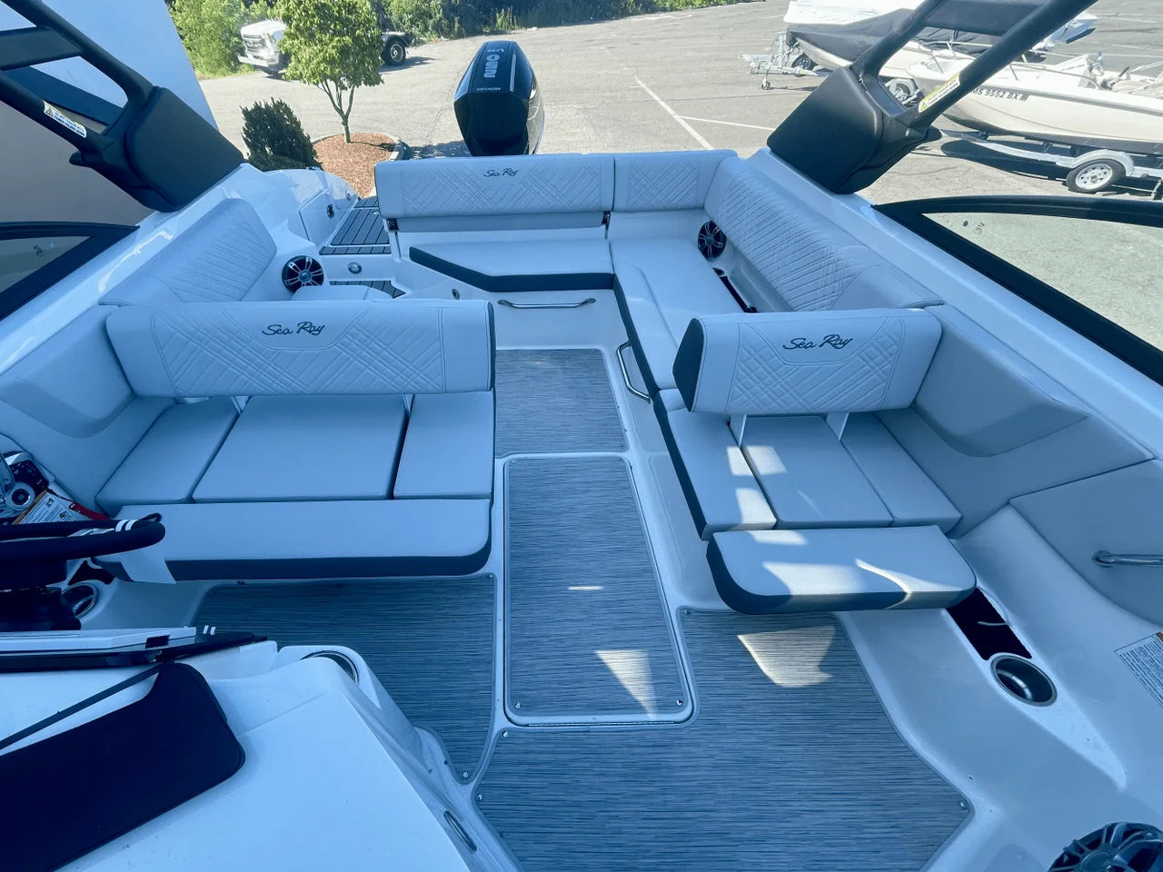 2026 Sea Ray SDX 250 Outboard 25.0 feet, Danvers, Massachusetts #9