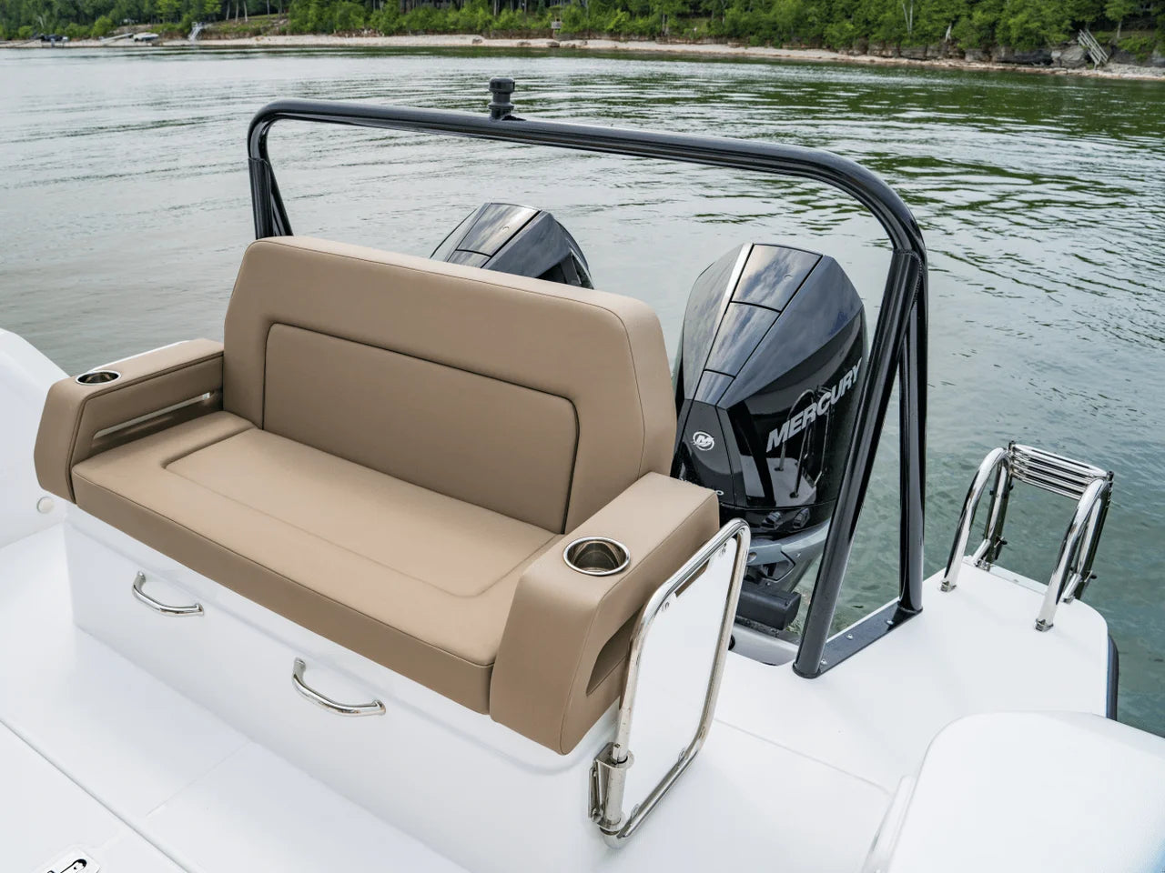 2027 Cruisers Yachts 38 VTR 38.0 feet, Clearwater, Florida #9