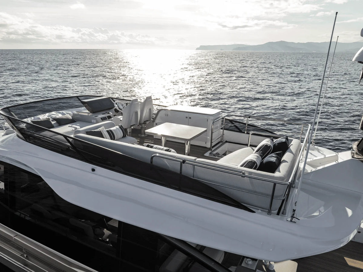2027 Azimut S7 71.0 feet, Inuvik, Northwest Territories #8