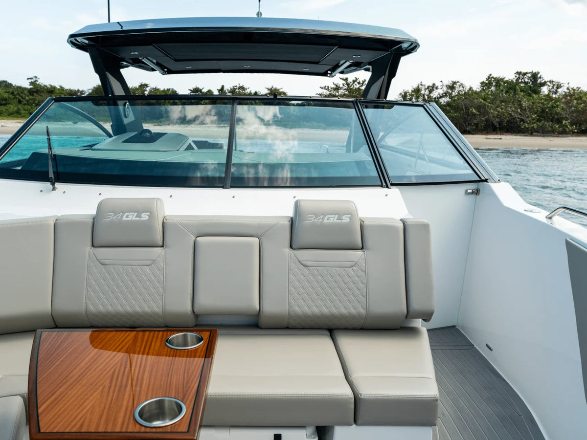 2027 Cruisers Yachts 34 GLS Outboard 34.0 feet, Venice, Florida #111