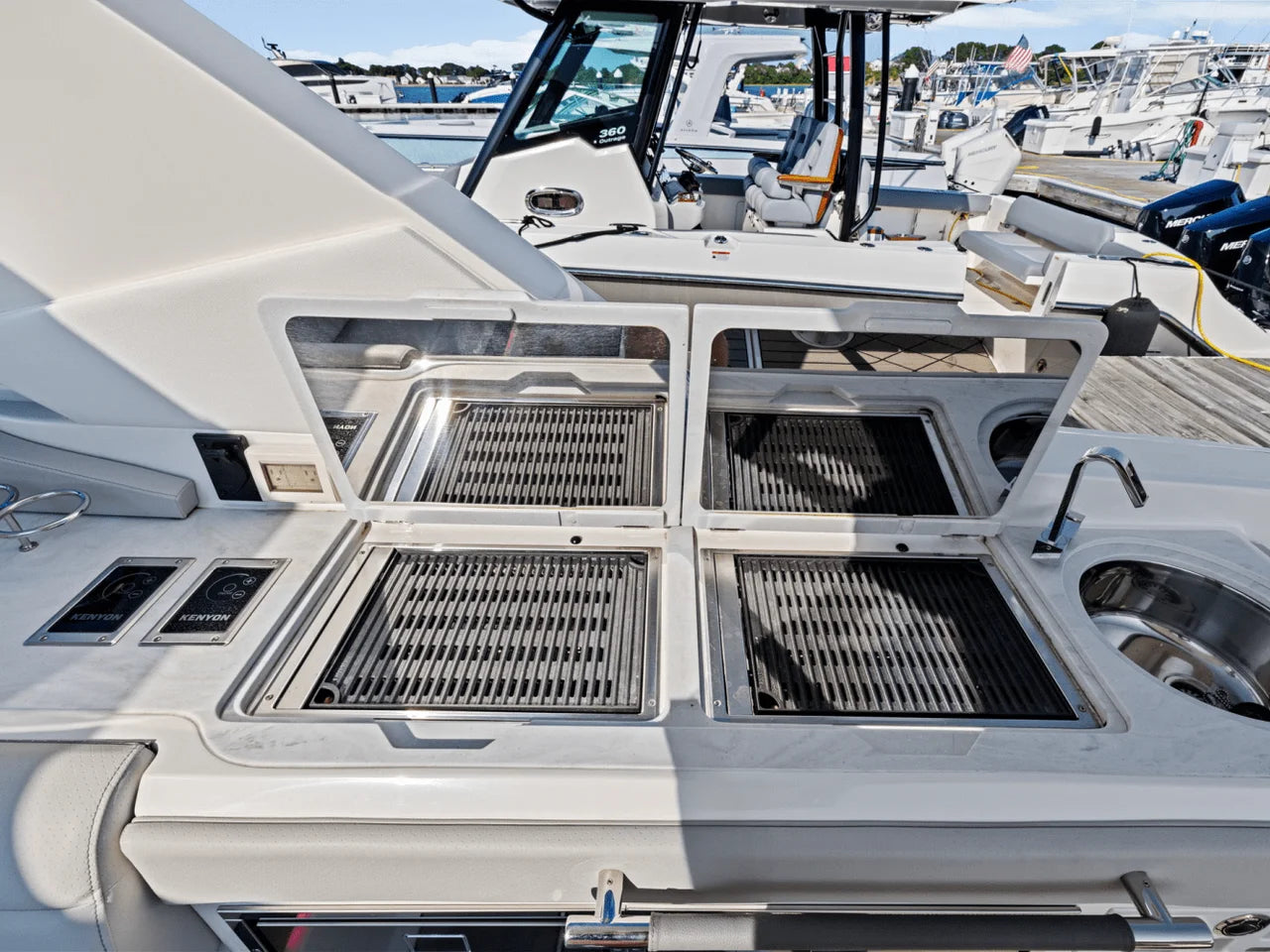 2025 Sea Ray SLX 400 Outboard 40.0 feet, Quincy, MA #21