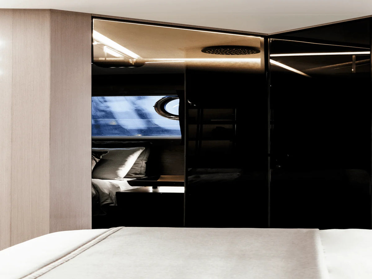 2027 Azimut S7 71.0 feet, Inuvik, Northwest Territories #14