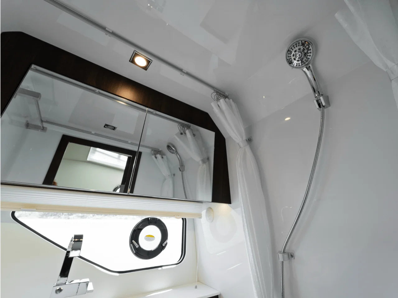 2026 Cruisers Yachts 38 GLS Outboard 38.0 feet, Inuvik, Northwest Territories #117