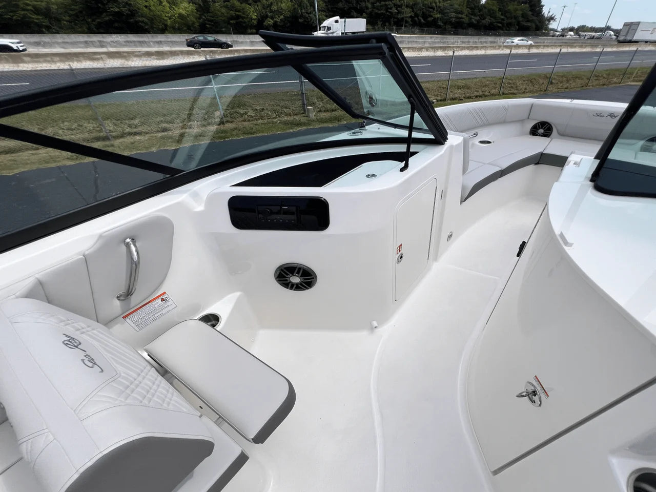 2026 Sea Ray SDX 230 Outboard 23.0 feet, Greenville, SC #18