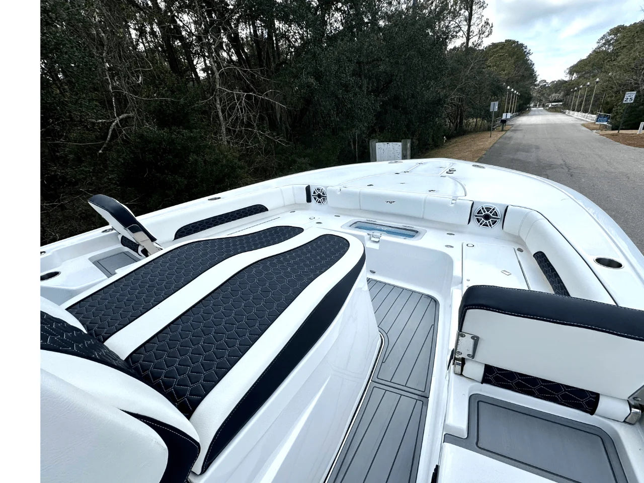 2024 Tidewater 3100 CAROLINA BAY 31.0 feet, Charleston, South Carolina #16
