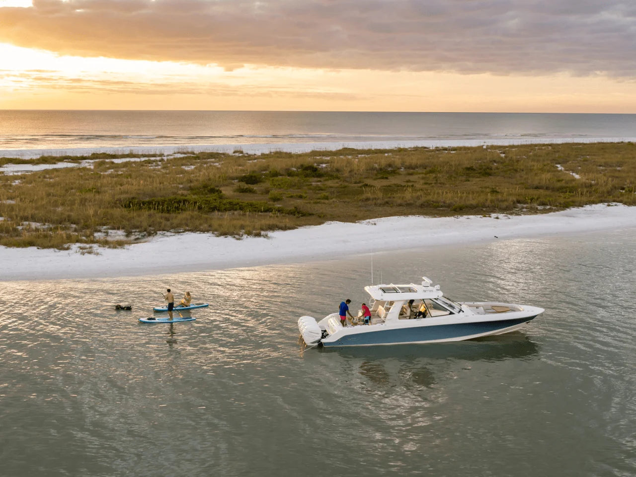 2027 Boston Whaler 380 Realm 38.0 feet, Naples, Florida #9