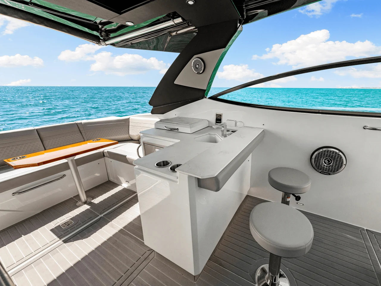 2025 Cruisers Yachts 38 GLS Outboard 38.0 feet, Venice, Florida #15