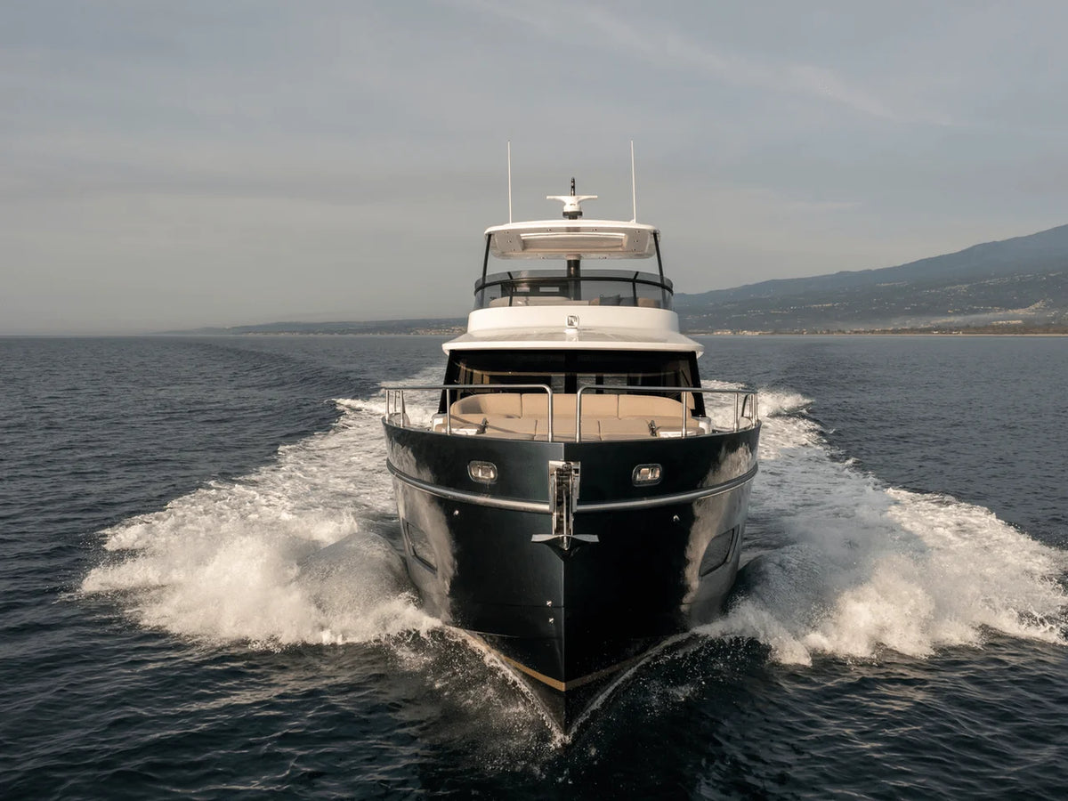 2027 Azimut Magellano 60 60.0 feet, Inuvik, Northwest Territories #5