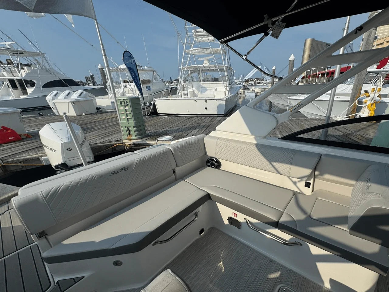 2026 Sea Ray SDX 230 Outboard 23.0 feet, Somers Point, New Jersey #8