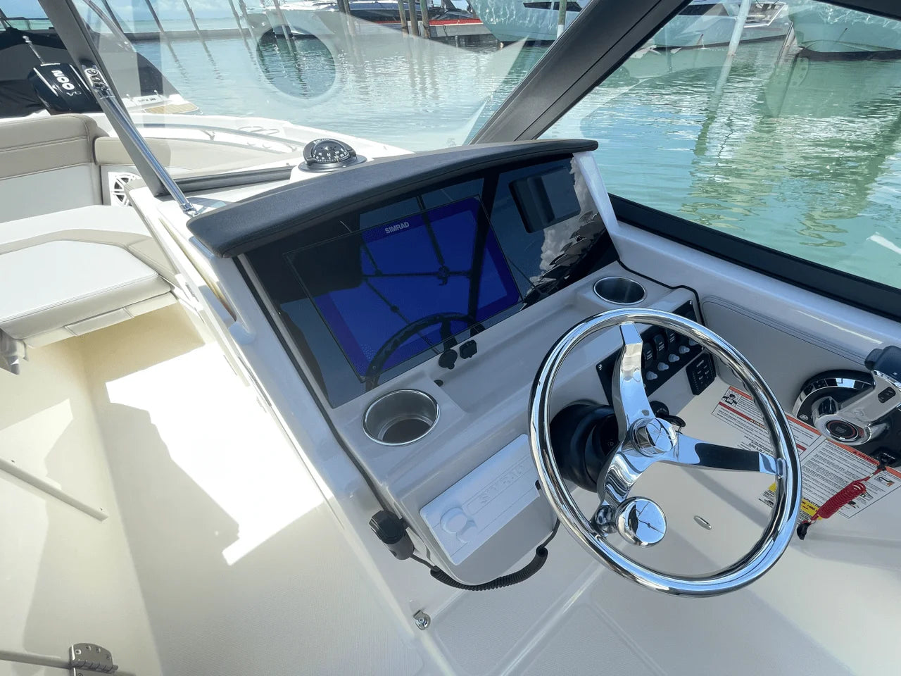 2025 Boston Whaler 210 Vantage 21.0 feet, Sarasota, Florida #21