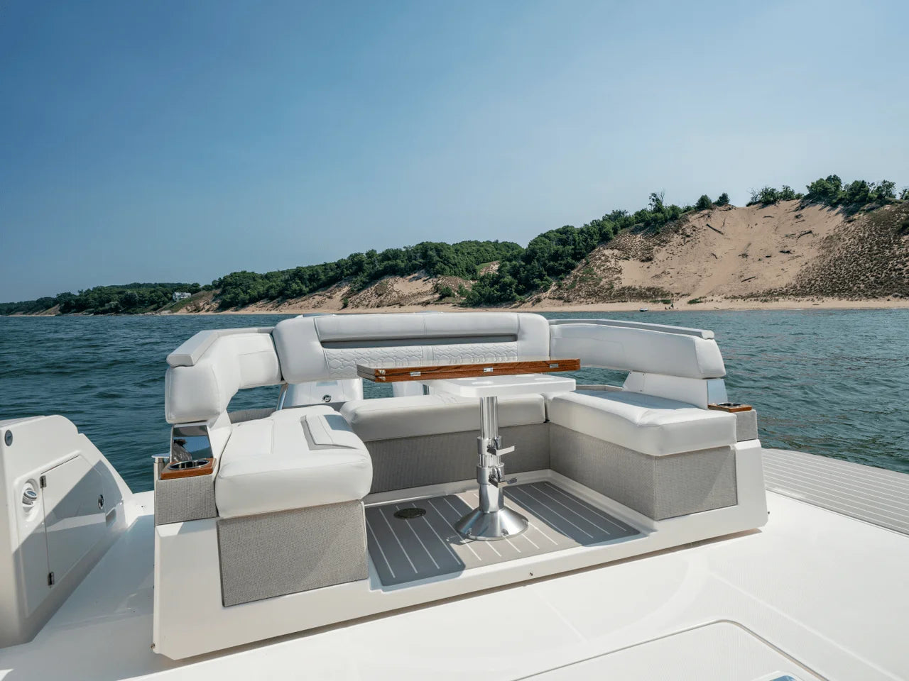 2025 Tiara Yachts LS 43 43.0 feet, Inuvik, Northwest Territories #45
