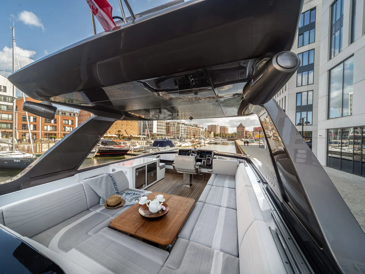 2026 Galeon 700 SKY 72.0 feet, Inuvik, Northwest Territories #100