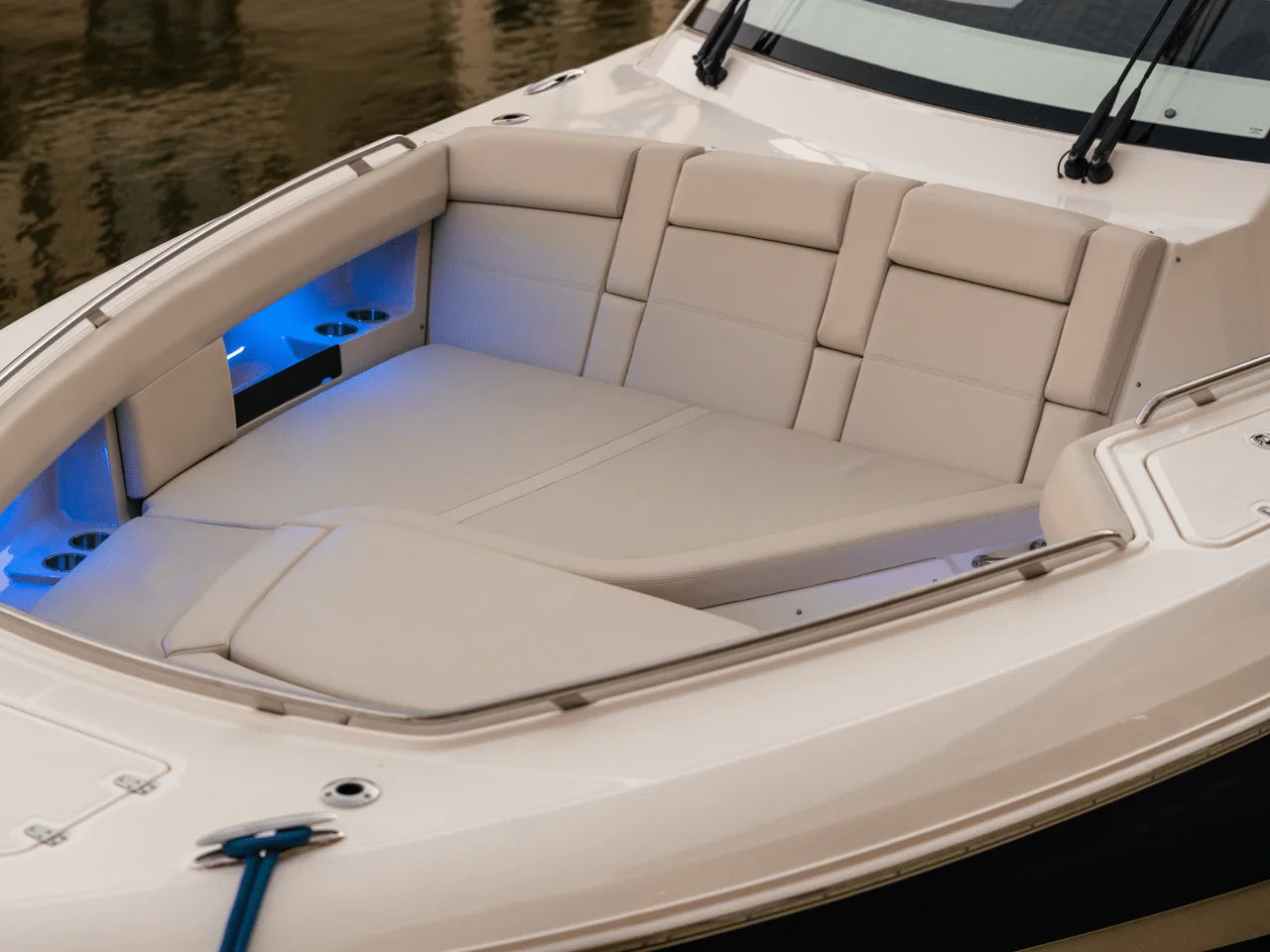 2027 Boston Whaler 380 Realm 38.0 feet, Naples, Florida #55