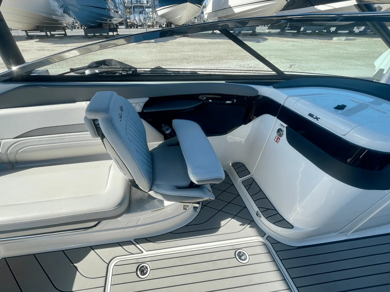 2025 Sea Ray SLX 260 Outboard 26.0 feet, Sarasota, FL #12