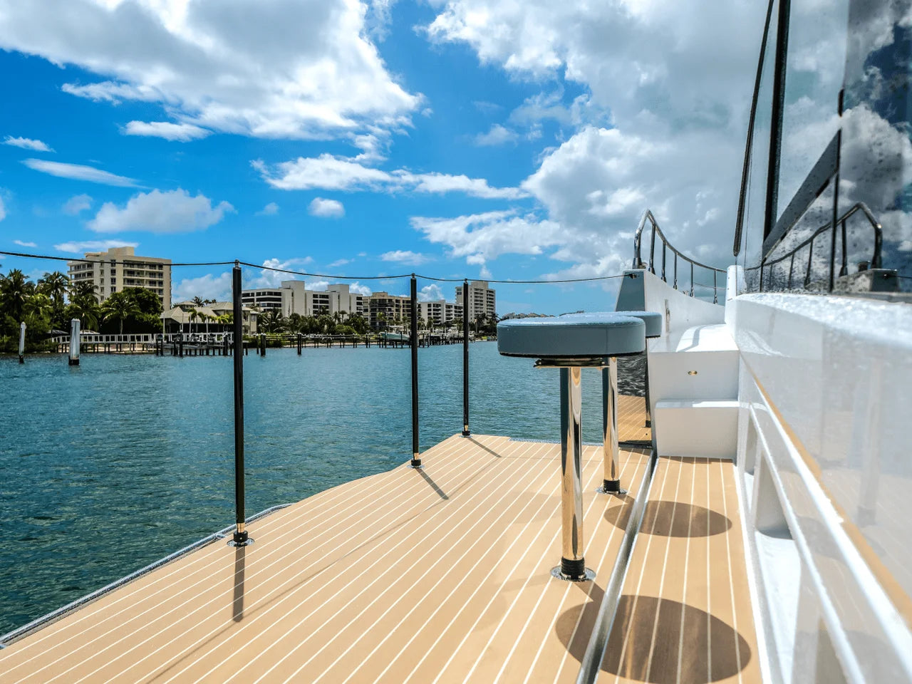 2026 Cruisers Yachts 57 FLY 57.0 feet, Jupiter, Florida #25