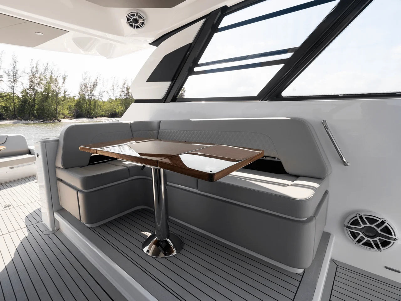 2026 Cruisers Yachts 50 GLS 50.0 feet, Inuvik, Northwest Territories #90