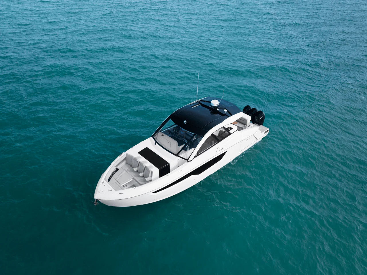 2026 Cruisers Yachts 50 GLS 50.0 feet, Inuvik, Northwest Territories #12