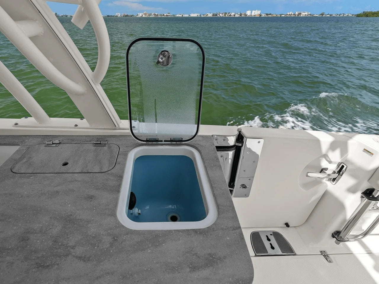2020 Boston Whaler 320 VANTAGE 33.0 feet, St Petersburg, FL #34