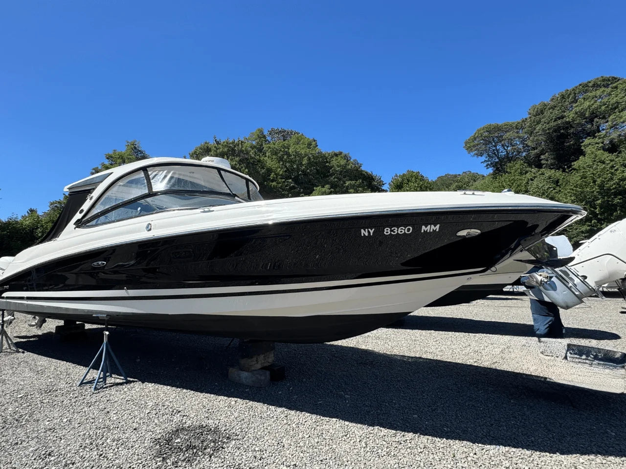 2017 Sea Ray SLX 350 OB 35.0 feet, Washington, Connecticut #5