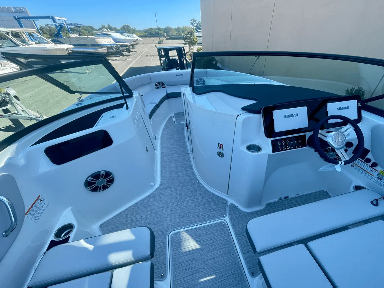 2026 Sea Ray SDX 250 Outboard 25.0 feet, Danvers, Massachusetts #10