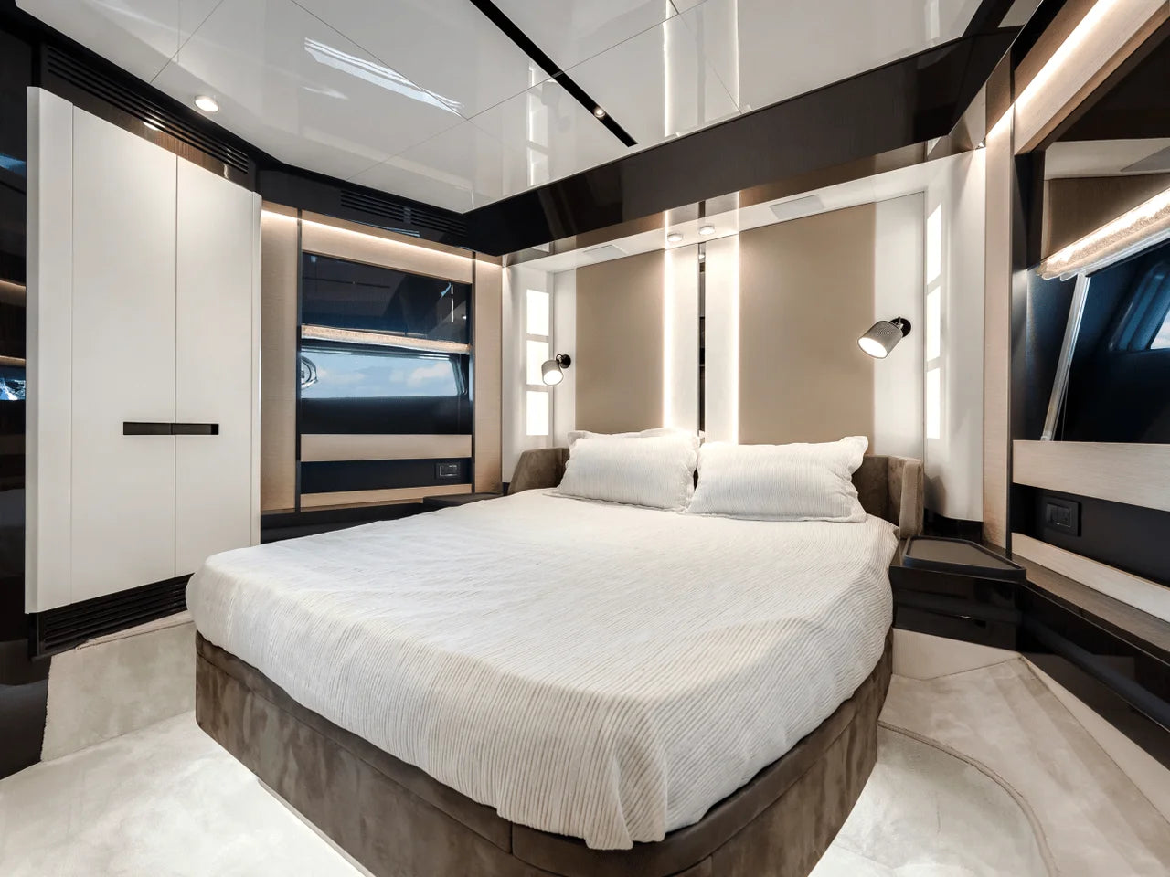 2024 Azimut S8 80.0 feet, Miami, FL #54