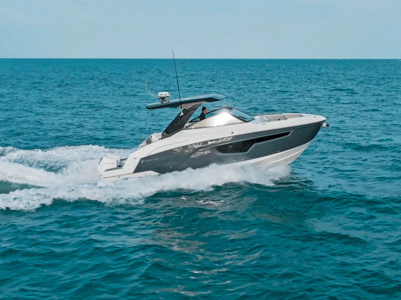 2026 Cruisers Yachts 34 GLS Outboard 35.0 feet, Inuvik, Northwest Territories #50