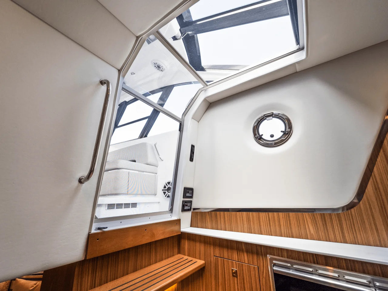 2026 Cruisers Yachts 50 GLS 50.0 feet, Inuvik, Northwest Territories #49