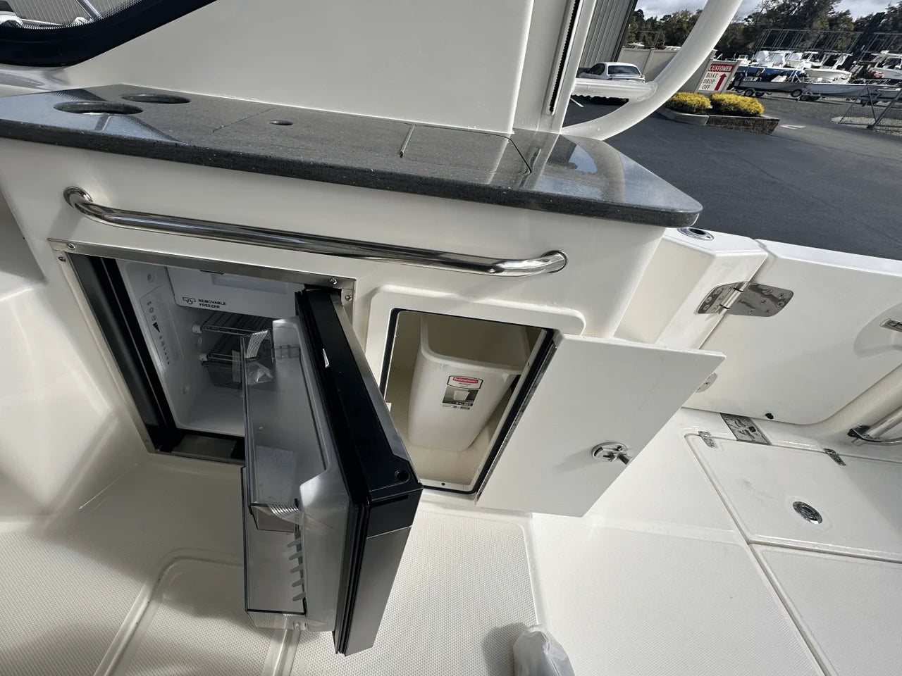 2026 Boston Whaler 325 Conquest 32.0 feet, Ocean View, NJ #26