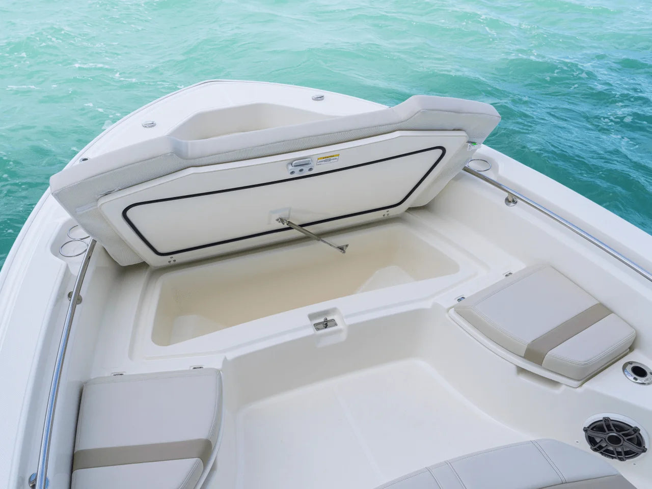 2027 Boston Whaler 250 Dauntless 25.0 feet, Naples, Florida #51