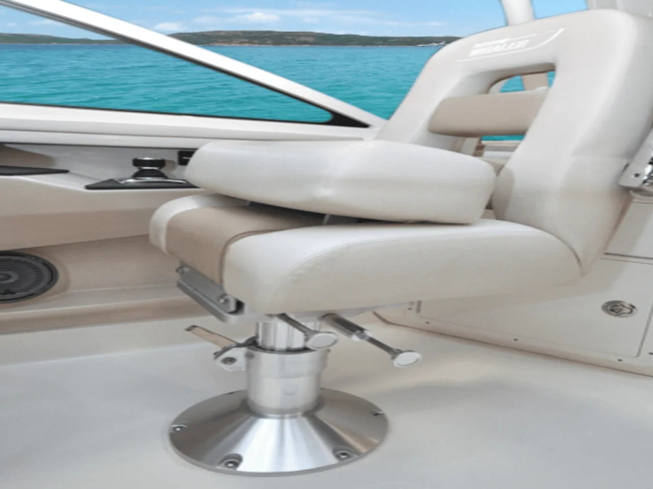2024 Boston Whaler 320 Vantage 32.0 feet, St Petersburg, FL #93