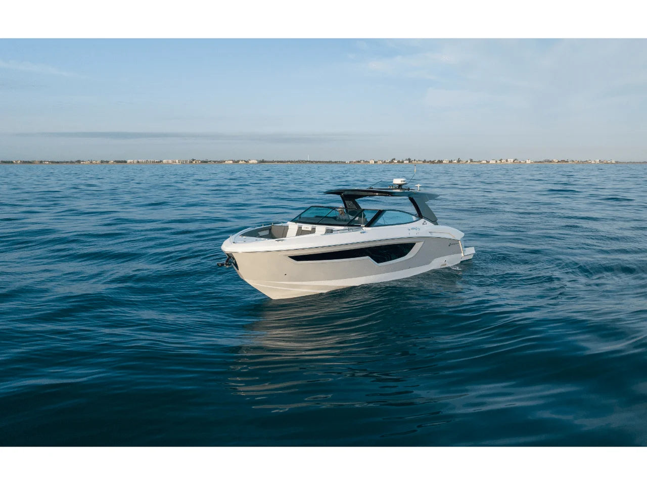 2026 Cruisers Yachts 38 GLS Outboard 38.0 feet, Inuvik, Northwest Territories #14