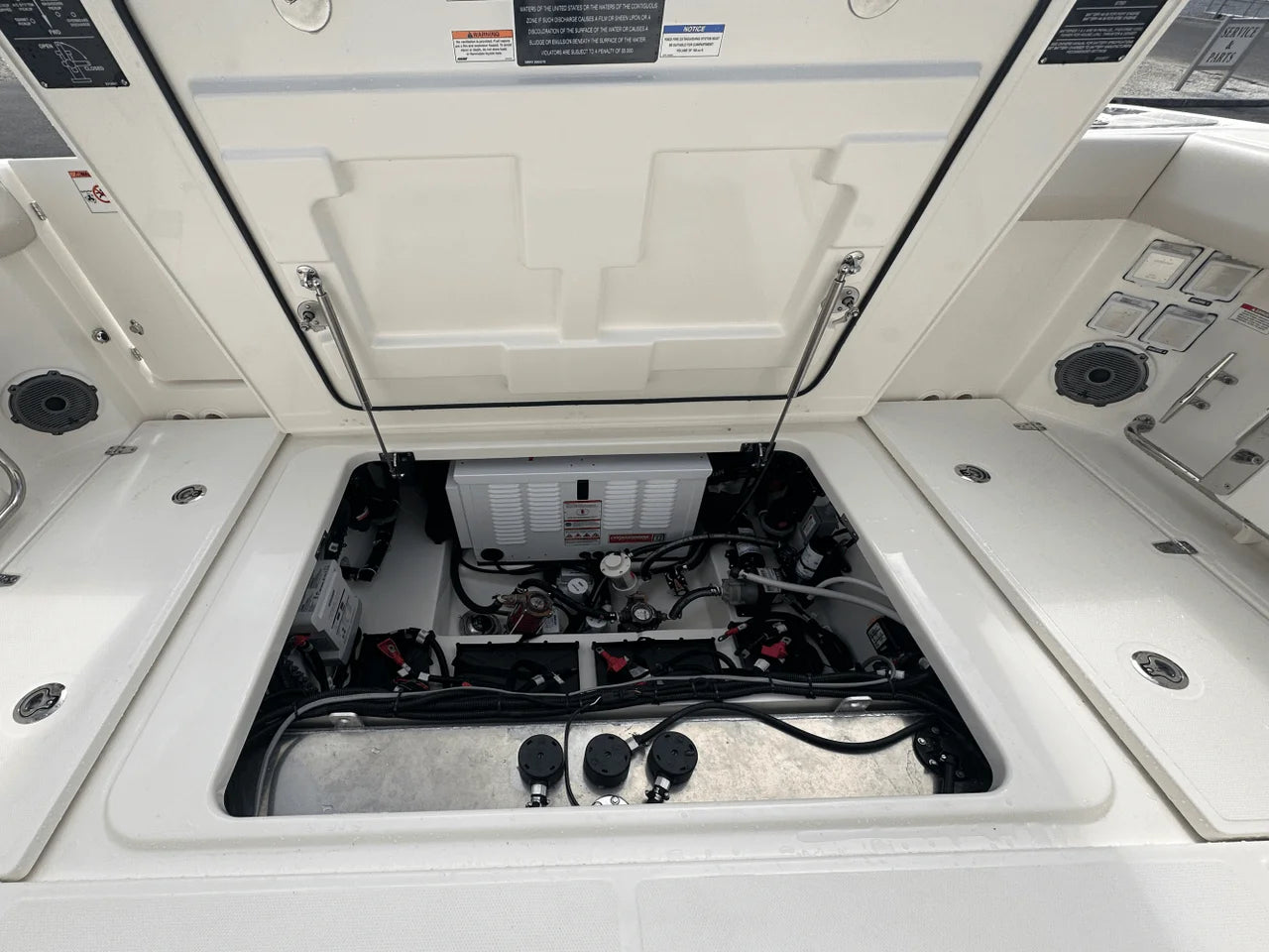 2026 Boston Whaler 325 Conquest 32.0 feet, Ocean View, NJ #17