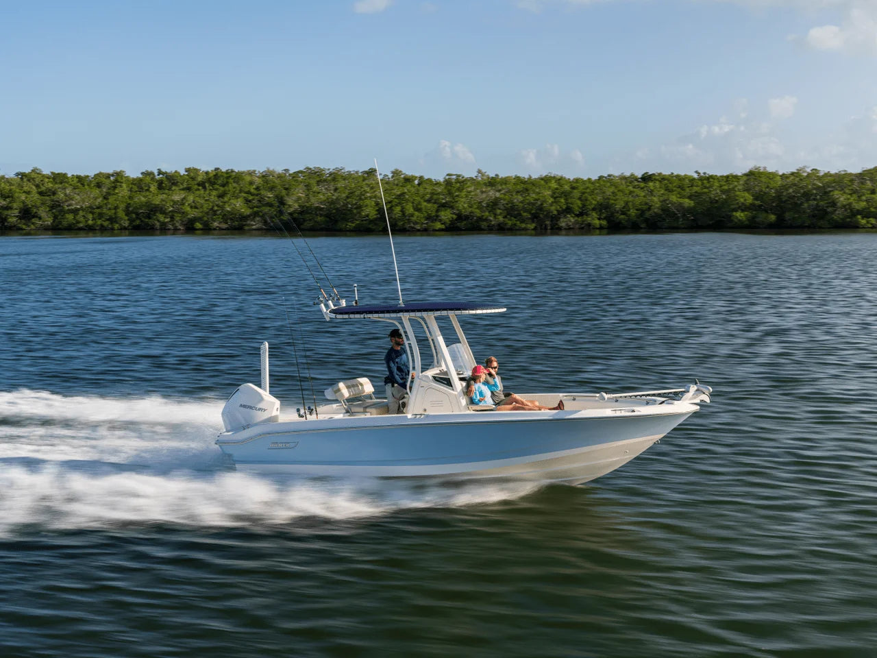 2027 Boston Whaler 220 Dauntless 22.0 feet, Naples, Florida #1