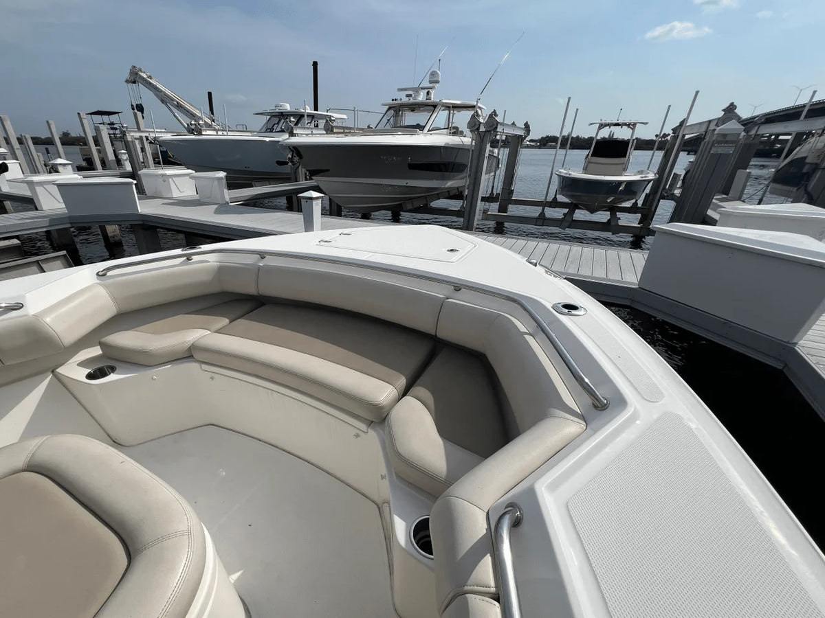 2019 Boston Whaler 280 OUTRAGE 28.0 feet, Stuart, Florida #26