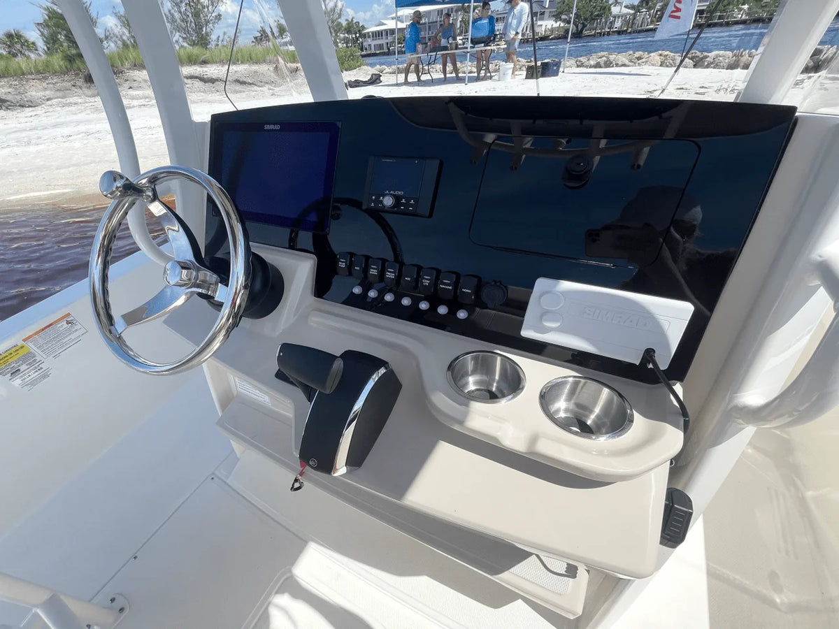 2026 Boston Whaler 220 Dauntless 22.0 feet, Venice, Florida #13