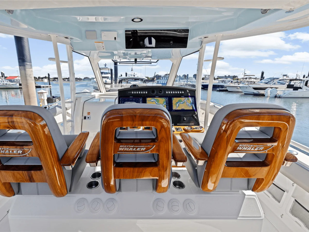 2026 Boston Whaler 420 Outrage 42.0 feet, Quincy, MA #25