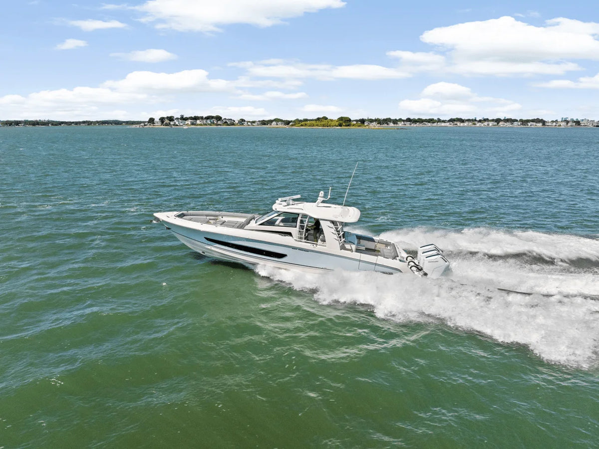 2026 Boston Whaler 420 Outrage 42.0 feet, Quincy, MA #75