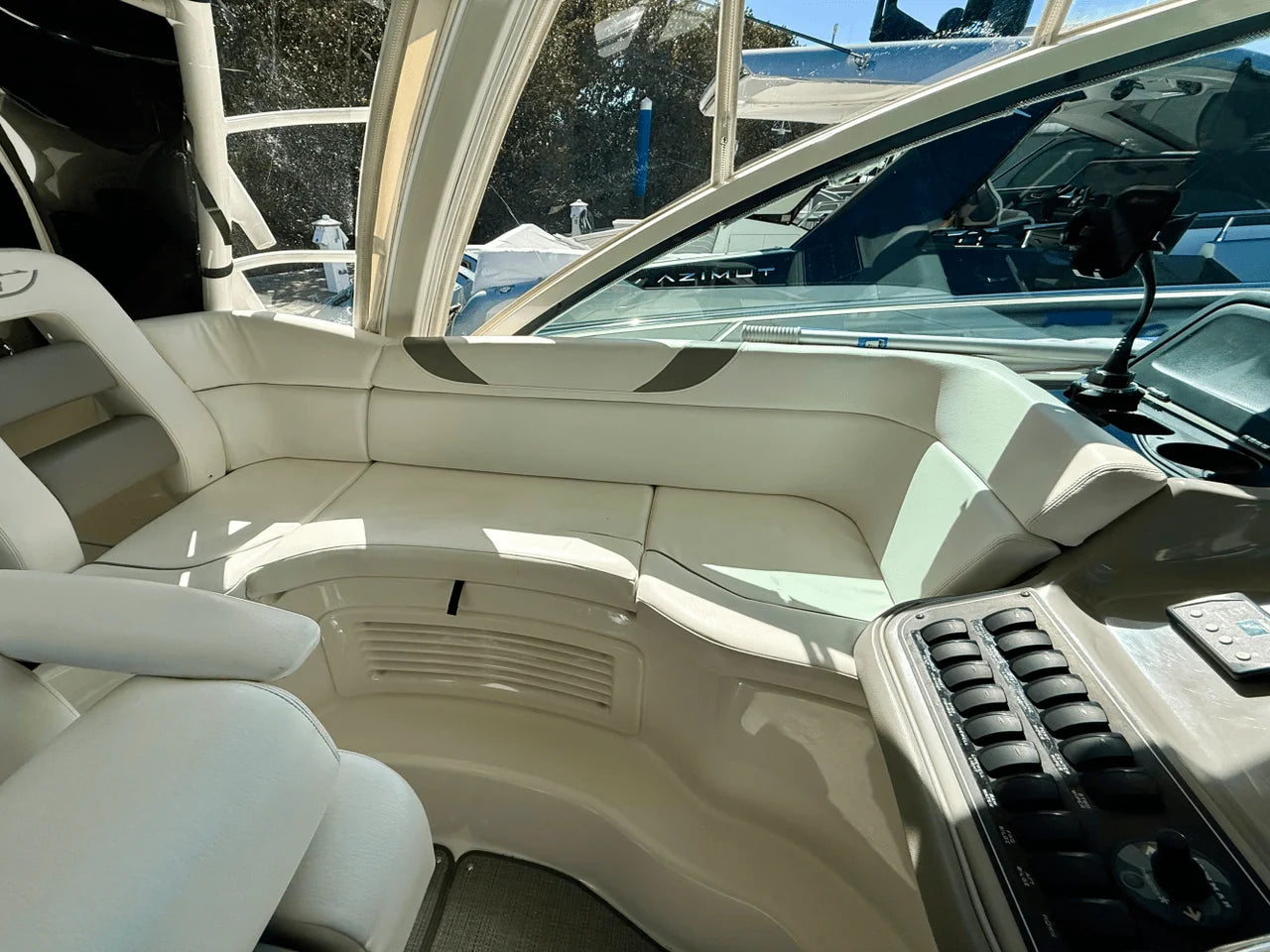 2013 Boston Whaler 345 CONQUEST 34.0 feet, Fort Myers, FL #30