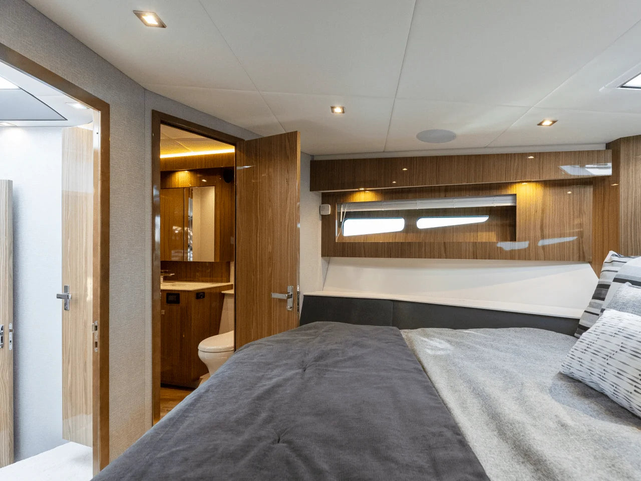 2026 Cruisers Yachts 50 Cantius 50.0 feet, Inuvik, Northwest Territories #74